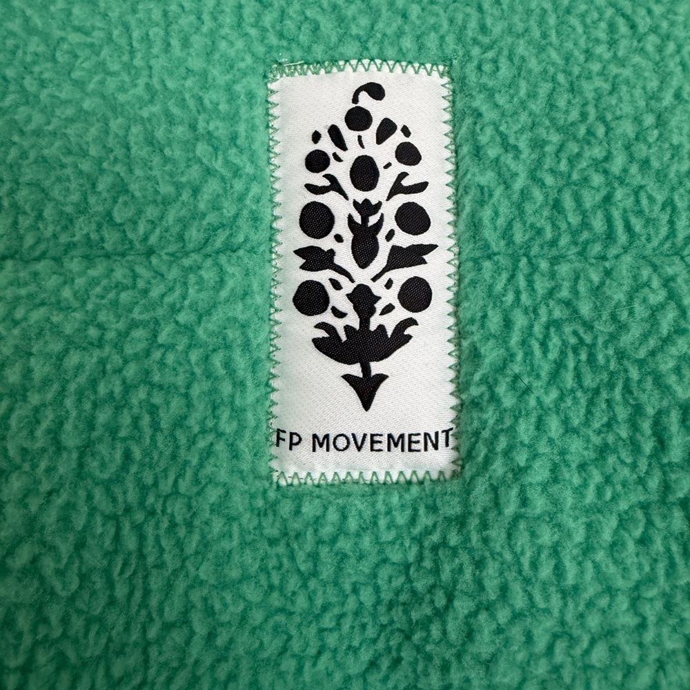 NWOT FP Movement by Free People Fleecy Sherpa Scrunchy Pippa Jacket Navy Green - Picture 6 of 6